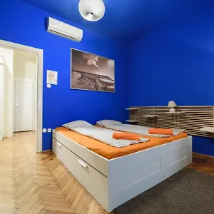 Pulse King Street Location Appartamento Budapest